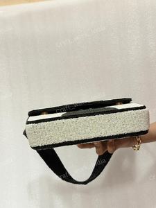 Sac à bandoulière de luxe perlé pour femme, sac de soirée indien entièrement fait main, qualité export, accessoire de mode mondial - Product Image 4