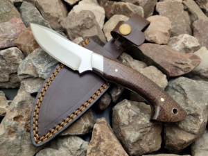 Couteau utilitaire d'extérieur en acier inoxydable de qualité supérieure avec poignée confortable pour le camping, la pêche et les voyages - Product Image 1