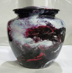 Urna funeraria con escena de cascada en un entorno tranquilo. Un lugar de descanso tranquilo para su ser querido. Disponible a precios de mayorista. - Product Image 6