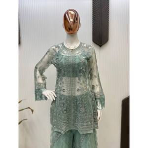 Conjunto elegante de traje de mujer de 3 piezas para ropa de fiesta - Product Image 1