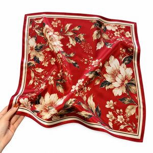 Pañuelo Cuadrado de Seda para Mujer, Estampado Floral Rojo, Pañuelo de Moda para la Cabeza, Chal para Damas - Product Image 1