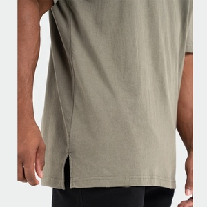 Camiseta de algodón de manga corta para hombre Mass Logo, corte regular, cuello redondo, estilo casual urbano, tela jersey, estampado frontal blanco - Product Image 4