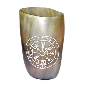 Tasse Viking en corne de buffle écologique, faite à la main, avec forme naturelle et matériaux organiques - Product Image 2