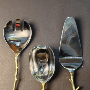 Juego de Cubiertos de 6 Piezas con Diseño de Rama Dorada, Tenedor y Cuchara para Ensalada de Acero Inoxidable y Servidor de Pastel con Detalles Florales, Vajilla. - Product Image 5