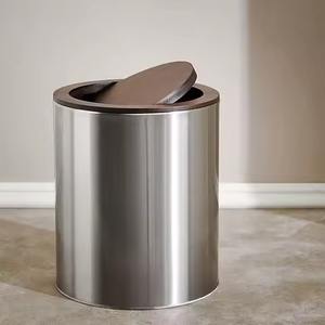 Elegante Contenedor de Basura Metálico con Estructura de Acero Resistente para Almacenamiento Práctico en Sala de Estar, Dormitorio y Cocina - Product Image 4