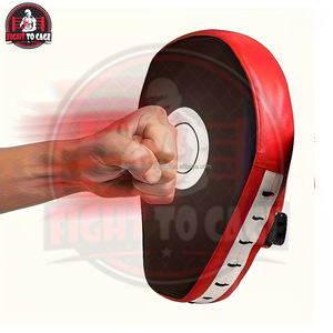 Guantes y Protectores de Boxeo de Piel Sintética PU de Alta Calidad, Antideslizantes y Amortiguadores de Impactos, con Colores Personalizables para Entrenamiento, al Mejor Precio - Product Image 4