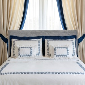 Parure de lit élégante brodée avec bordure à motifs, en satin de coton blanc de qualité supérieure, style hôtel de luxe, lavable en machine, pour la maison - Product Image 5