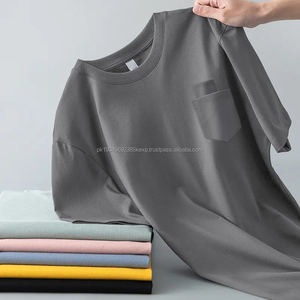 Camiseta de algodón recortada con bordado y estampado personalizado de peso pesado recortada de gran tamaño con dos bolsillos, camisetas de doble bolsillo 300 Gsm para hombres - Product Image 1