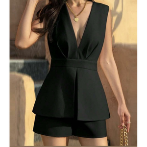 ชุดรอมเปอร์กระโปรงสั้นคอเต่าแบบอสมมาตร - Product Image 2