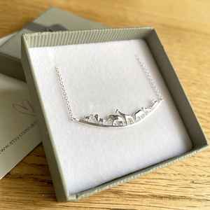 Nuevo Collar con Colgante de Arca de Noé en Plata de Ley Maciza Chapada en Oro de 22k con Granate, Estilo Cristiano, para Amantes de la Naturaleza, Unisex, Moderno - Product Image 4