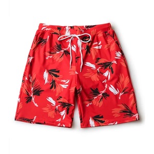 Shorts de bain décontractés pour hommes à imprimé floral rouge, séchage rapide, avec cordon de serrage, taille mi-haute, longueur courte, légers, en maille, pour la gym - Product Image 1