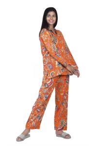 Vêtements d'été légers pour femmes en coton fait à la main imprimé floral pyjamas de style PJ tailles XL et 5XL - Product Image 4