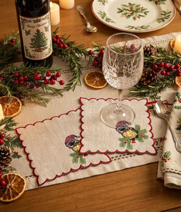 Serviettes de cocktail personnalisées brodées hibou Noël, bordure rouge, en lin naturel, réutilisables pour événements domestiques, bars et fêtes - Vente en gros - Product Image 1