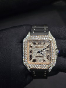 Montre carrée de luxe bicolore en acier inoxydable or rose, entièrement pavée de diamants Moissanite, cadran en cristal saphir, chiffres romains - Product Image 1