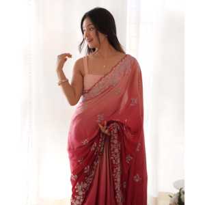 RV Creation Red Unstitched Designer Wedding Saree con Secuencia y Multi-Thread Zari Dori Work - Product Image 3