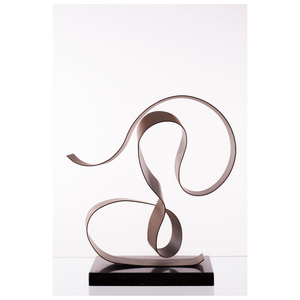 Sculpture artistique élégante en aluminium avec support – Accent décoratif contemporain pour table basse - Product Image 6