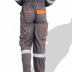 Overol de Seguridad Profesional Impermeable y Ligero con Ajuste Cómodo y Costuras Resistentes para Trabajadores Industriales y Equipos Técnicos - Product Image 6