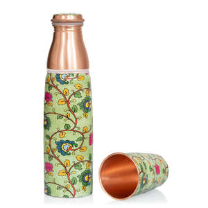 Botella de Agua de Cobre con Diseño Floral y Taza a Juego, Portátil para Viajes, Diseño con Patrón Verde - Product Image 5