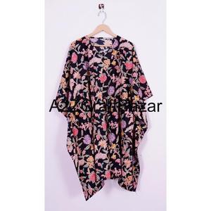 Kaftán Corto Hecho a Mano en India con Estampado Floral, Ecológico, Lavable, Ropa de Dormir Natural, Kimono, Vestido, Cubrebaño Corto para la Playa - Product Image 6