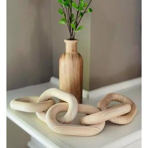 Decoración de Pared con Cadena de Eslabones de Madera Hecha a Mano con Diseño Único, Arte Bohemio con Borlas de Cuentas, Escultura Colgante Decorativa - Product Image 6