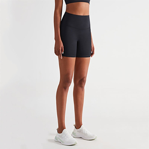 Shorts taille haute sans couture à séchage rapide pour femmes, idéaux pour le sport, le fitness, le yoga et le streetwear – Nouvelle collection tendance OEM - Product Image 5