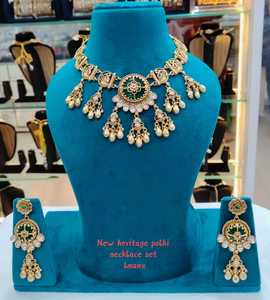 Wholesale High Quality New Vintage Copper Gold Plated <b>Crystal</b> Bridal Jewelry <b>Set</b> Long Mala Necklace Earrings Maang Wedding Gift - Product Image 1