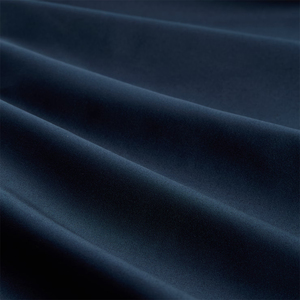 Veste en satin décontractée surdimensionnée en polyester de couleur bleu marine avec fermeture éclair et manches longues, en satin de soie, taille personnalisée, modèle Becky - Product Image 5