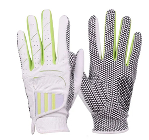 ถุงมือกอล์ฟ Solofia Sports สำหรับทุกเพศ ใช้ได้ทั้งมือซ้าย/ขวา เนื้อผ้านุ่ม ระบายอากาศได้ดี วัสดุปรับแต่งได้ ปิดด้วยหัวเข็มขัด เหมาะสำหรับใช้ในชีวิตประจำวันและเล่นกอล์ฟ - Product Image 1