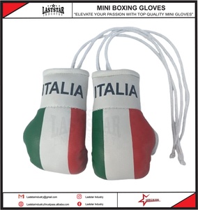 Mini gants de boxe conception de drapeau de pays personnalisé porte-clés suspendu de voiture en cuir PU vente en gros OEM États-Unis Grèce Italie Mini gants de boxe - Product Image 5