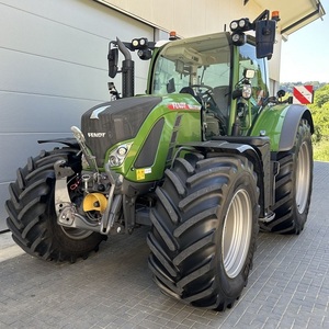 Tractor Fendt 4WD de Alto Rendimiento con Motor, Caja de Cambios y Bomba - Construcción Duradera para Uso Agrícola - Product Image 5