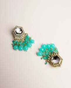 Pendientes Colgantes de Diseño Novedoso al por Mayor, con Perlas de Imitación y Cuentas Geométricas, de Aleación de Zinc Bañada en Oro, con Forma Hexagonal, a la Moda - Product Image 4