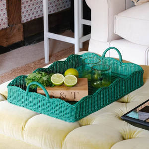 Elegante Bandeja de Mimbre Pintada de Blanco, Cesta de Servir de Mimbre Tejido con Borde Festoneado para Decoración de Interiores - Product Image 3