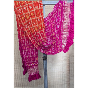 Dupatta de Seda Gaji Bandhani Ghatchola Tradicional de Lujo para Bodas - Product Image 1