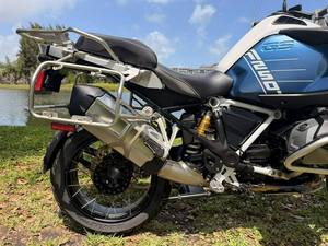 ข้อเสนอสุดพิเศษ 2023 รถมอเตอร์ไซค์ BMW R 1250 GS Adventure - Product Image 2