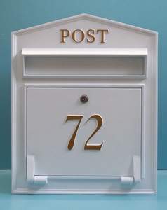 Buzón de Correos Independiente de Hierro Fundido Estilo Vintage Azul Escocés Royal Mail con Cerradura de Latón, Duradero e Impermeable, Diseño Unicornio - Product Image 3