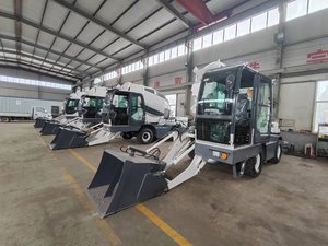 New Condition 2m³ Concrete Mixer <b>Truck</b> PH Core Gearbox China Origin Well Maintained for Construction Site Needs - Product Image 4