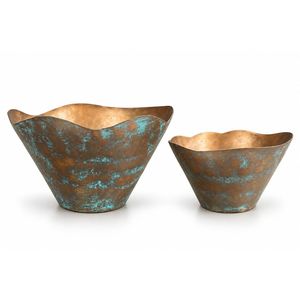 Wholesale Handcrafted <b>Metal</b> Flower Pot Antique Copper Patina Finish Scalloped <b>Edge</b> Decorative Indoor Planter Pot <b>for</b> Home <b>Garden</b> - Product Image 1