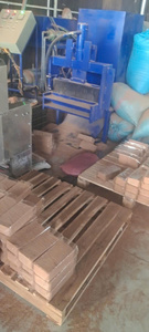 Blocs de tourbe de coco compressés organiques-Idéal pour les pépinières, les fermes de champignons et l'utilisation hydroponique/Mme Lima - Product Image 4