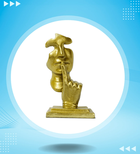 Sculpture artistique dorée en forme de visage avec geste de doigt, pièce de décoration moderne pour la maison, utilisée comme accent décoratif pour les étagères et les armoires - Product Image 5