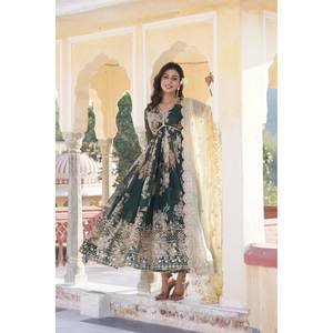 MASAKA READYMADE ALIA CORTE VESTIDO CON DUPATTA 2017 - Product Image 5