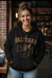 Sudadera con Capucha Elite Valtoran Heritage Griffin – Felpa Gruesa Crema Premium, Diseño Detallado de Arte Lineal Mitológico y Tipografía Arqueada - Product Image 3