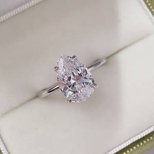Bague solitaire en diamant de culture en forme de poire pour femme, en platine, pour fiançailles, mariage, ou comme cadeau pour petite amie - Product Image 1