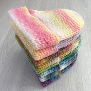 Bonnet en laine unisexe personnalisé à motif lettres imprimé numériquement, tricoté, respirant et imperméable, style urbain, pour adulte - Product Image 2