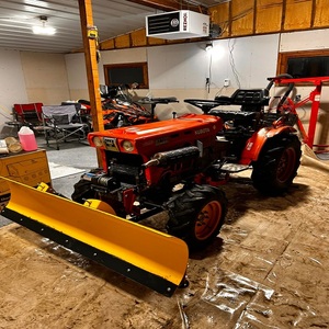 Tracteur compact et efficace Kubota B7000, mini-tracteur à deux roues motrices, tracteur utilitaire compact pour jardin, outil agricole facile à contrôler - Product Image 2