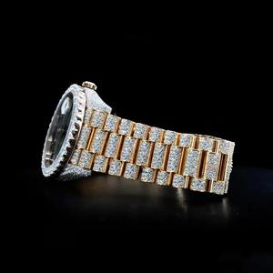 Reloj de Lujo Estilo Hip Hop con Esfera Verde, Números Romanos Automáticos, Diamantes Moissanite, Baño de Oro Rosa, Movimiento de Cuarzo, Joyería con Incrustaciones - Product Image 3