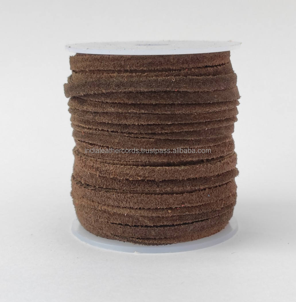 สีน้ำตาลเข้ม