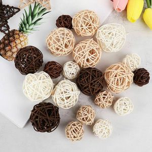 Boules en rotin pour décorations de table de Noël, différentes couleurs, boules suspendues, ornements pour sapin. - Product Image 1
