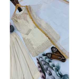 Beau haut et bas pour femmes avec Dupatta pour les fêtes Ensemble élégant - Product Image 5