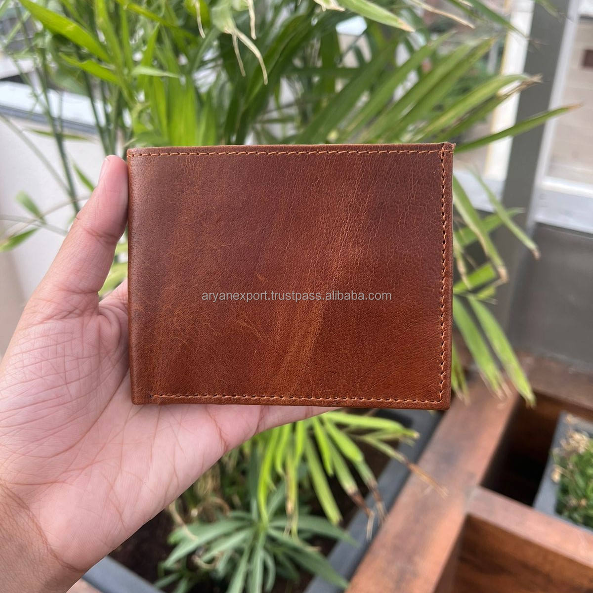 สีน้ำตาล