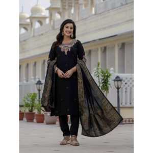 Ensemble Kurti Pantalon Dupatta pour femmes - Tenue élégante en trois pièces - Product Image 5